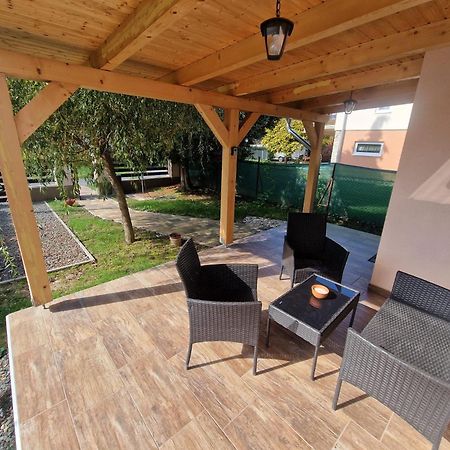 Pipacs Apartmanhaz Harkany Exterior photo