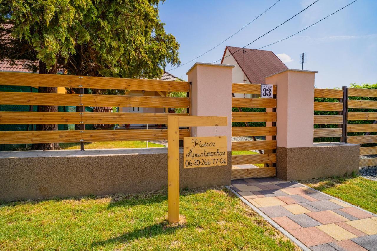 Pipacs Apartmanhaz Harkany Exterior photo